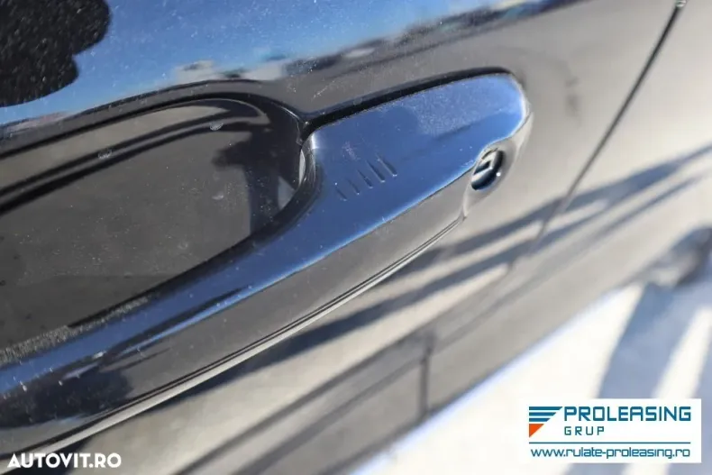 Ford Kuga din 2023 cu 12.028 km - oferta FOR122867 - foto 8