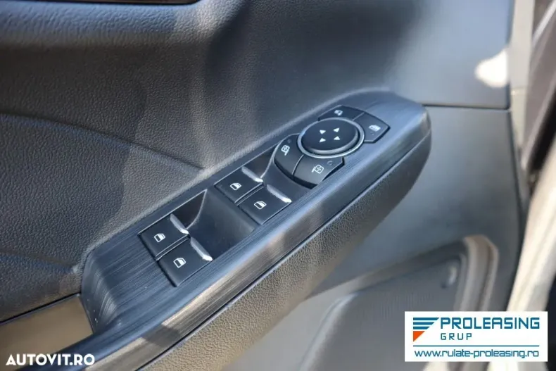 Ford Kuga din 2023 cu 12.028 km - oferta FOR122867 - foto 11