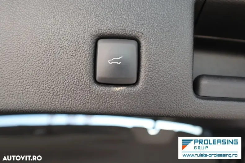 Ford Kuga din 2023 cu 12.028 km - oferta FOR122867 - foto 18
