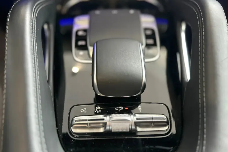 Mercedes-Benz GLE Coupe din 2020 cu 71.000 km - oferta MER122874 - foto 31