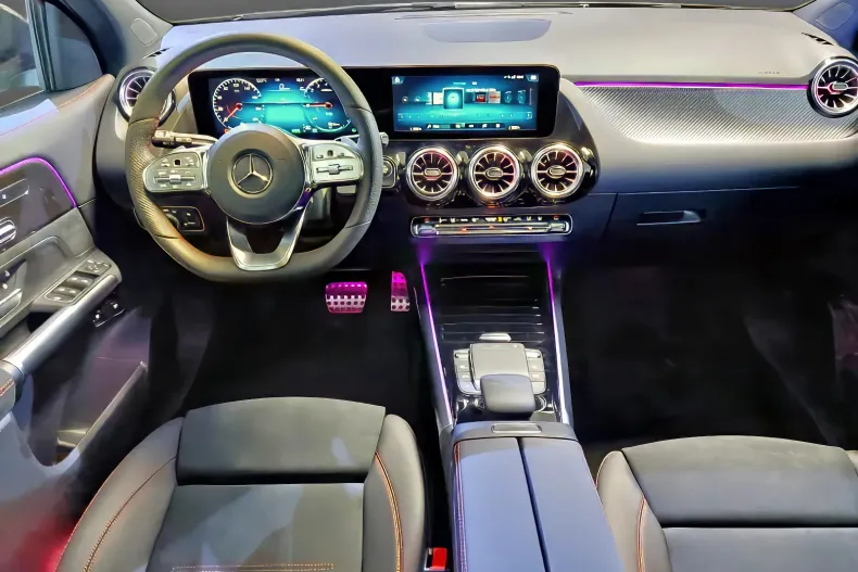 Mercedes-Benz GLA din 2022 cu 17.000 km - oferta MER122877 - foto 11