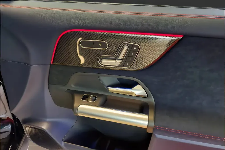 Mercedes-Benz GLA din 2022 cu 17.000 km - oferta MER122877 - foto 16