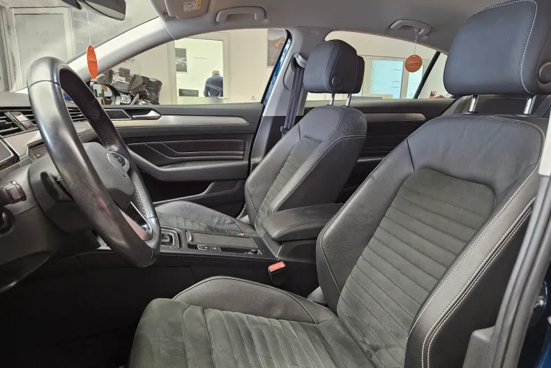 Volkswagen Passat din 2021 cu 32.000 km - oferta VOL122902 - foto 10