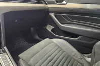 Volkswagen Passat din 2021 cu 32.000 km - oferta VOL122902 - foto 25