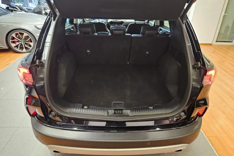 Ford Kuga din 2021 cu 93.553 km - oferta FOR122904 - foto 25