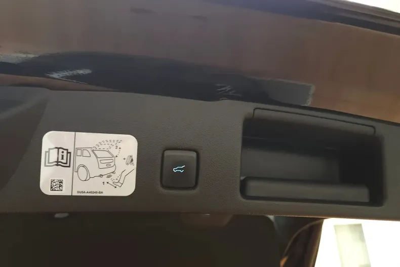 Ford Kuga din 2021 cu 93.553 km - oferta FOR122904 - foto 26