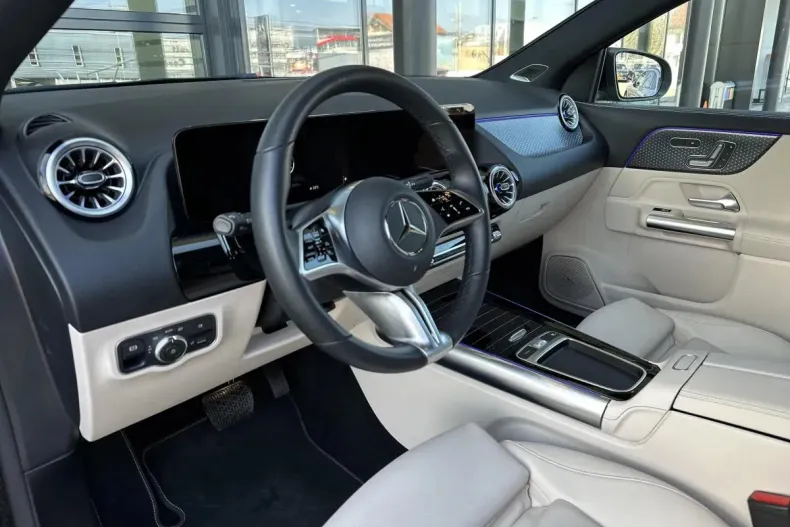 Mercedes-Benz GLA din 2024 cu 13.899 km - oferta MER122908 - foto 10