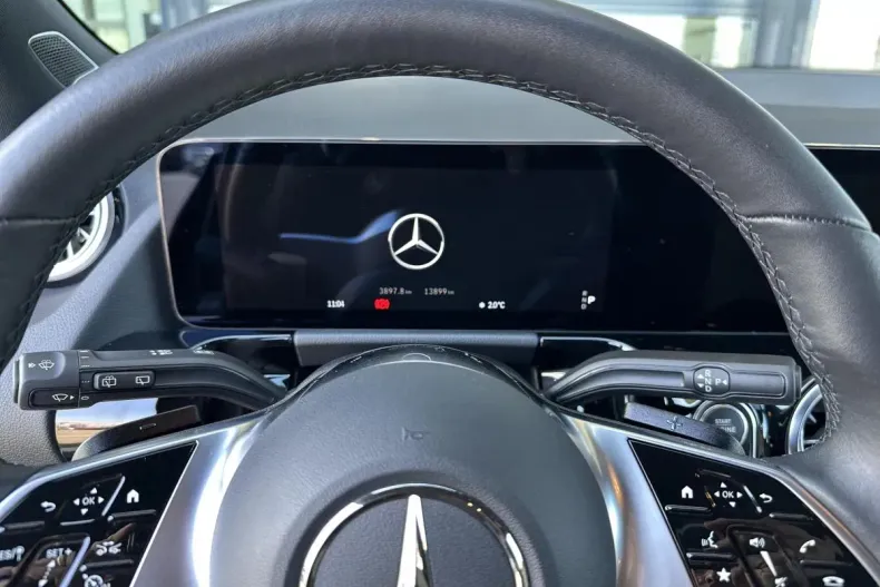 Mercedes-Benz GLA din 2024 cu 13.899 km - oferta MER122908 - foto 11