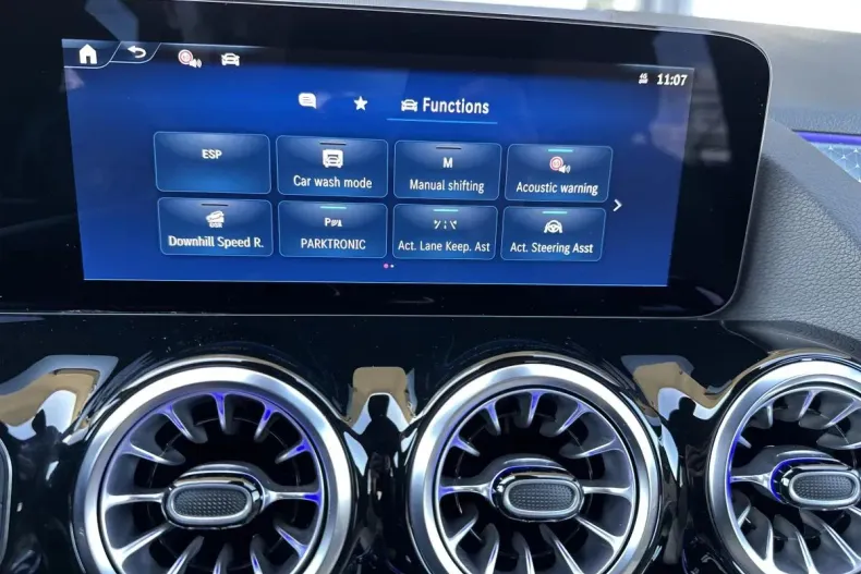 Mercedes-Benz GLA din 2024 cu 13.899 km - oferta MER122908 - foto 20