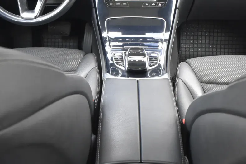 Mercedes-Benz GLC din 2019 cu 173.726 km - oferta MER122917 - foto 25