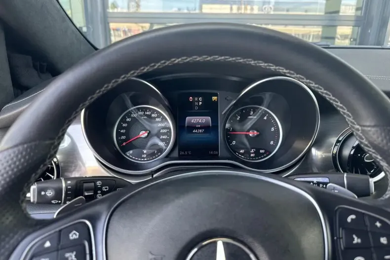 Mercedes-Benz V din 2021 cu 70.000 km - oferta MER122918 - foto 11