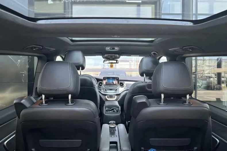 Mercedes-Benz V din 2021 cu 70.000 km - oferta MER122918 - foto 16