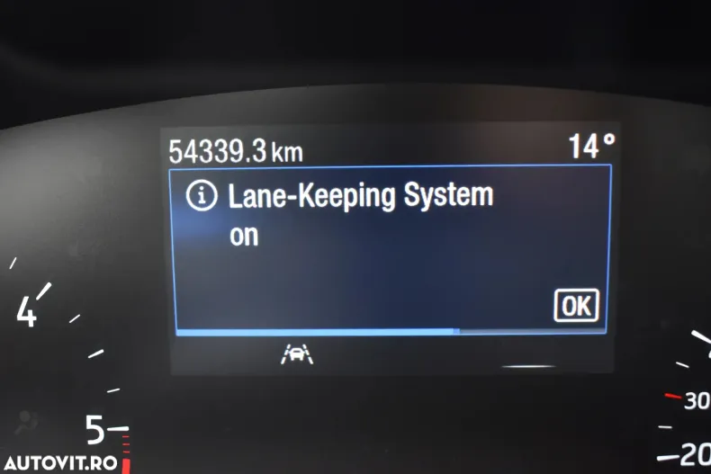 Ford Focus din 2021 cu 54.339 km - oferta FOR122920 - foto 26