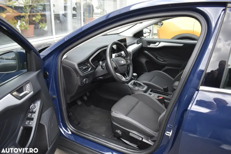 Ford Focus din 2021 cu 54.339 km - oferta FOR122920 - foto 29