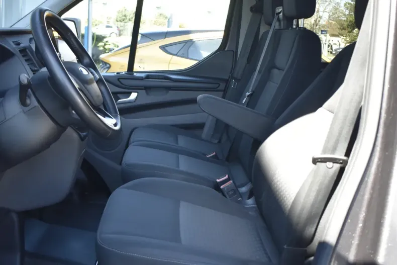 Ford Transit Custom din 2022 cu 86.004 km - oferta FOR122922 - foto 24