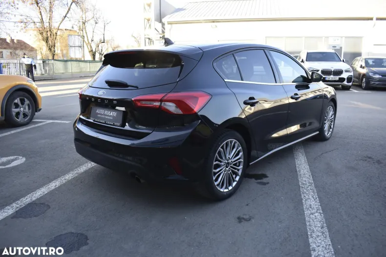 Ford Focus din 2021 cu 94.432 km - oferta FOR122923 - foto 7