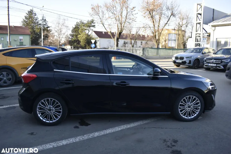 Ford Focus din 2021 cu 94.432 km - oferta FOR122923 - foto 9