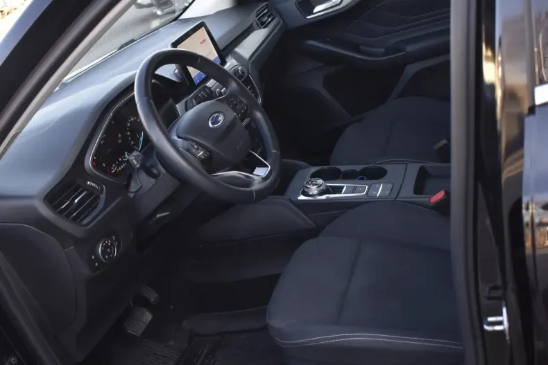 Ford Focus din 2021 cu 94.432 km - oferta FOR122923 - foto 23