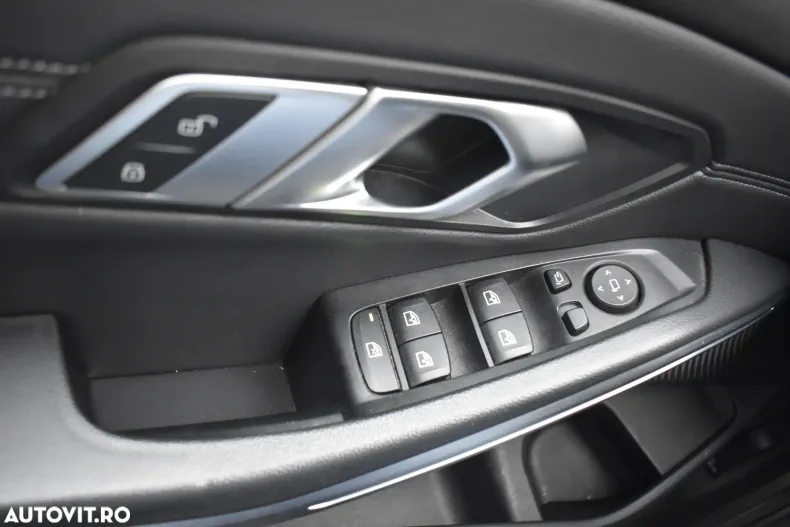 BMW Seria 3 din 2020 cu 89.754 km - oferta BMW122924 - foto 32