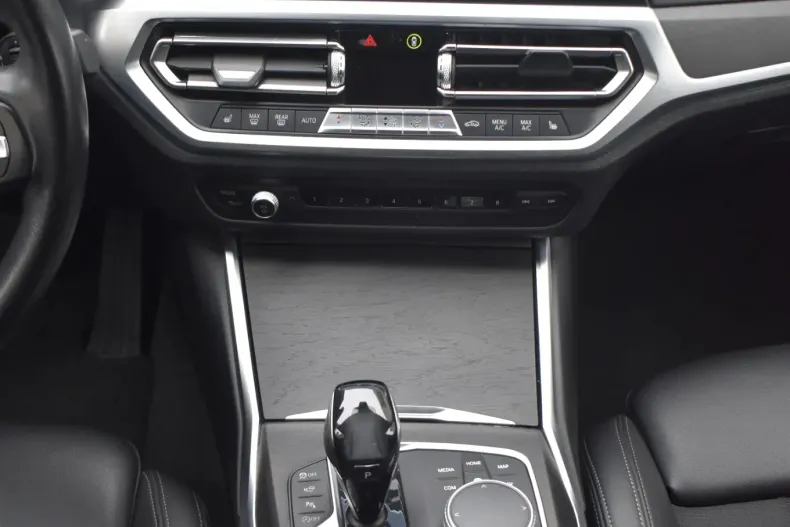 BMW Seria 3 din 2020 cu 89.754 km - oferta BMW122924 - foto 35