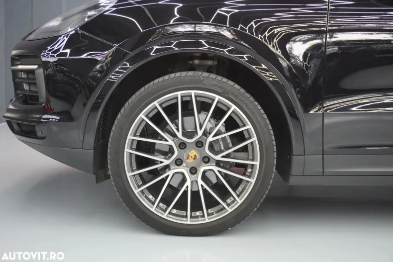 Porsche Cayenne Coupe din 2019 cu 92.251 km - oferta POR122929 - foto 4