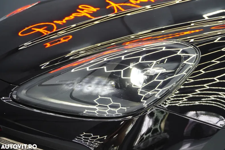 Porsche Cayenne Coupe din 2019 cu 92.251 km - oferta POR122929 - foto 5