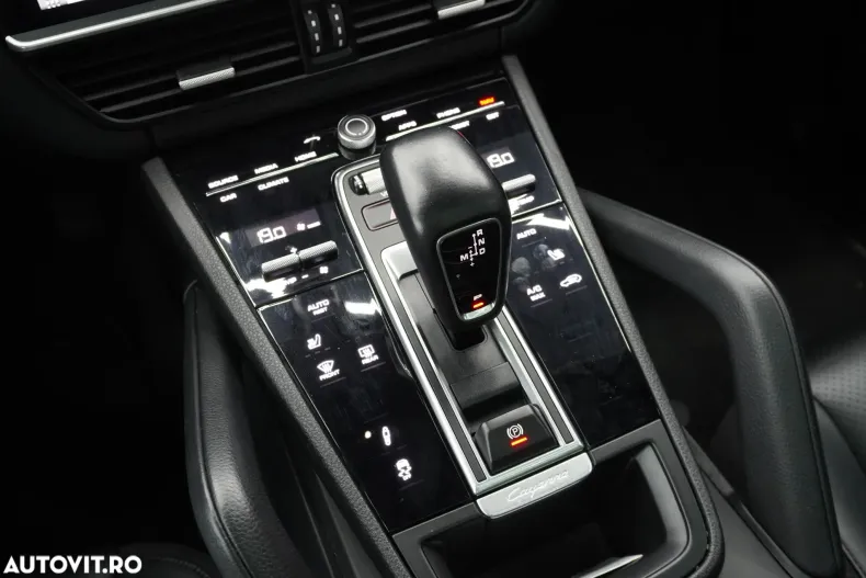 Porsche Cayenne Coupe din 2019 cu 92.251 km - oferta POR122929 - foto 16