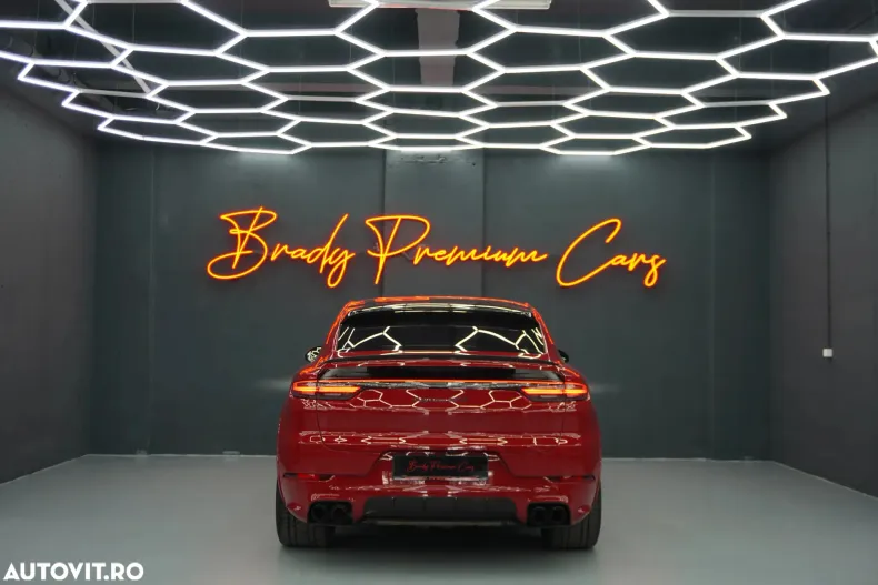 Porsche Cayenne Coupe din 2020 cu 63.993 km - oferta POR122932 - foto 4
