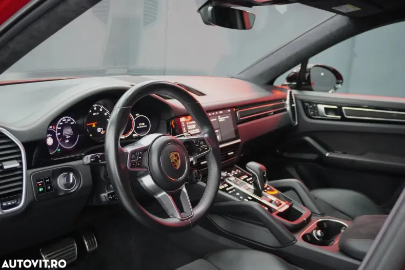 Porsche Cayenne Coupe din 2020 cu 63.993 km - oferta POR122932 - foto 8