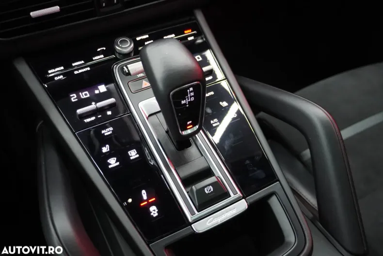 Porsche Cayenne Coupe din 2020 cu 63.993 km - oferta POR122932 - foto 18
