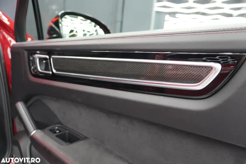Porsche Cayenne Coupe din 2020 cu 63.993 km - oferta POR122932 - foto 26