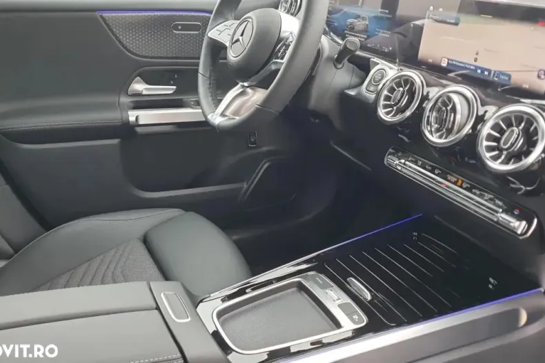 Mercedes-Benz GLB din 2023 cu 31.792 km - oferta MER122933 - foto 12