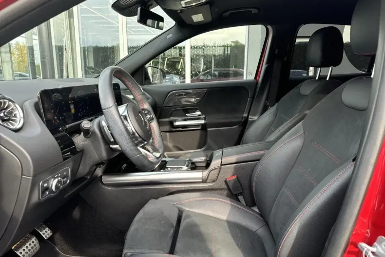 Mercedes-Benz GLA din 2023 cu 20.137 km - oferta MER122937 - foto 14