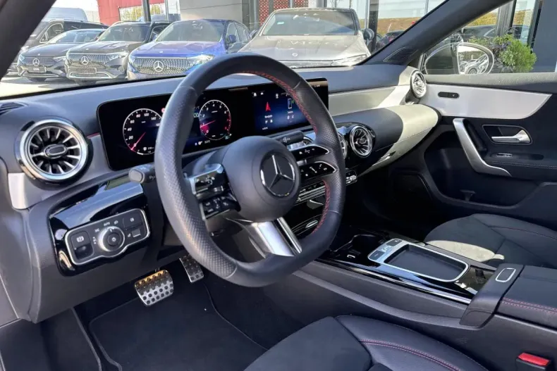 Mercedes-Benz A din 2023 cu 16.842 km - oferta MER122938 - foto 9