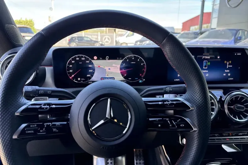 Mercedes-Benz A din 2023 cu 16.842 km - oferta MER122938 - foto 10