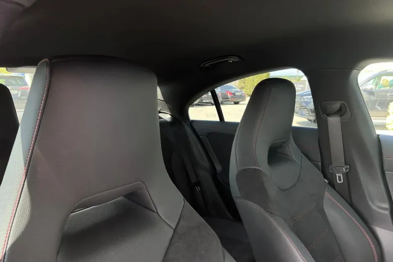 Mercedes-Benz CLA din 2024 cu 3.750 km - oferta MER122941 - foto 7