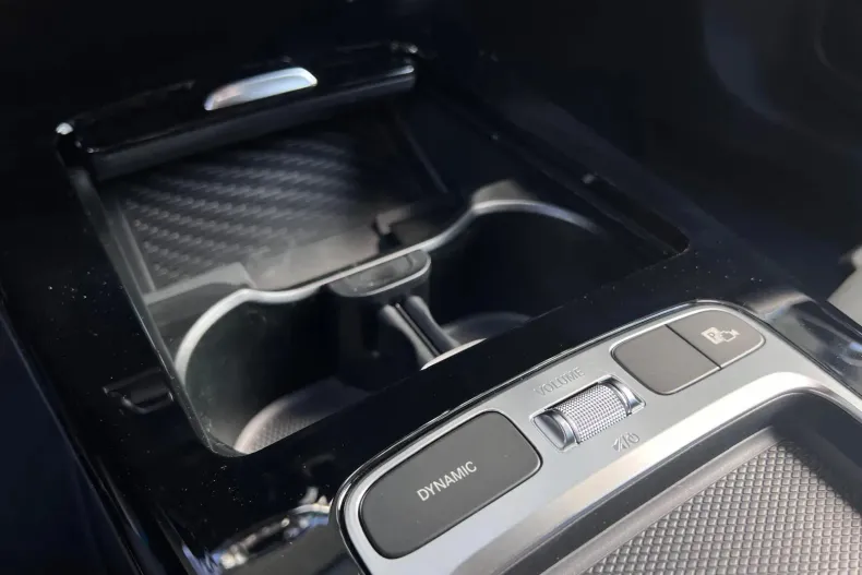 Mercedes-Benz CLA din 2024 cu 3.750 km - oferta MER122941 - foto 13