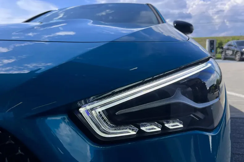 Mercedes-Benz CLA din 2024 cu 3.750 km - oferta MER122941 - foto 16