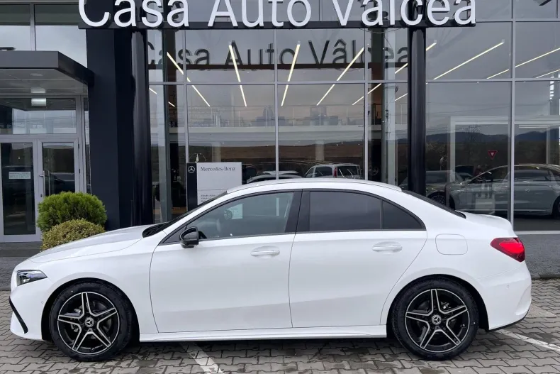 Mercedes-Benz A din 2024 cu 3.150 km - oferta MER122943 - foto 2