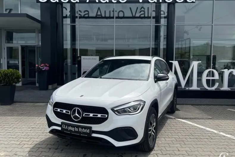 Mercedes-Benz GLA din 2023 cu 10 km - oferta MER122945 - foto 1