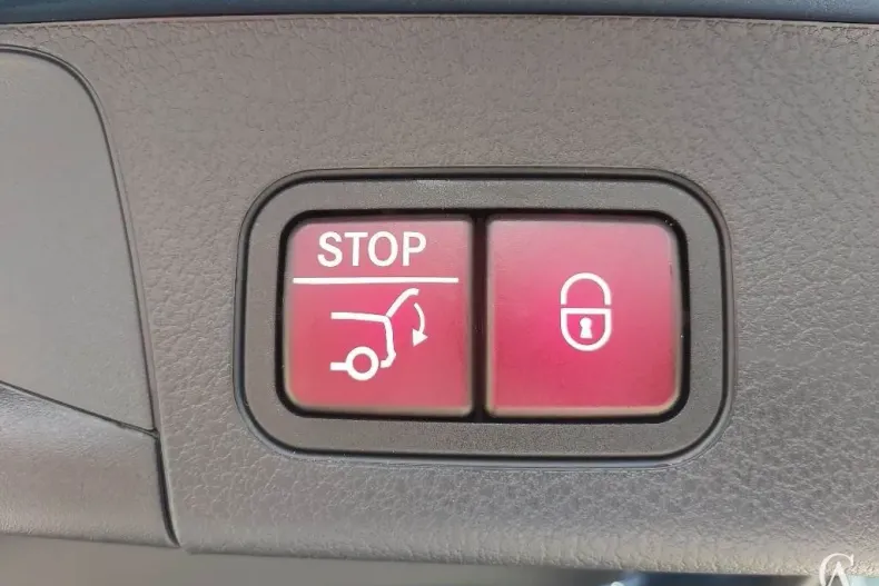 Mercedes-Benz GLB din 2022 cu 90.000 km - oferta MER122947 - foto 15