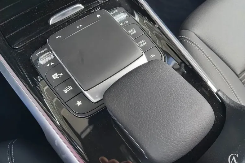 Mercedes-Benz GLB din 2022 cu 90.000 km - oferta MER122947 - foto 16