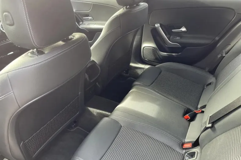 Mercedes-Benz A din 2022 cu 9.652 km - oferta MER122951 - foto 9