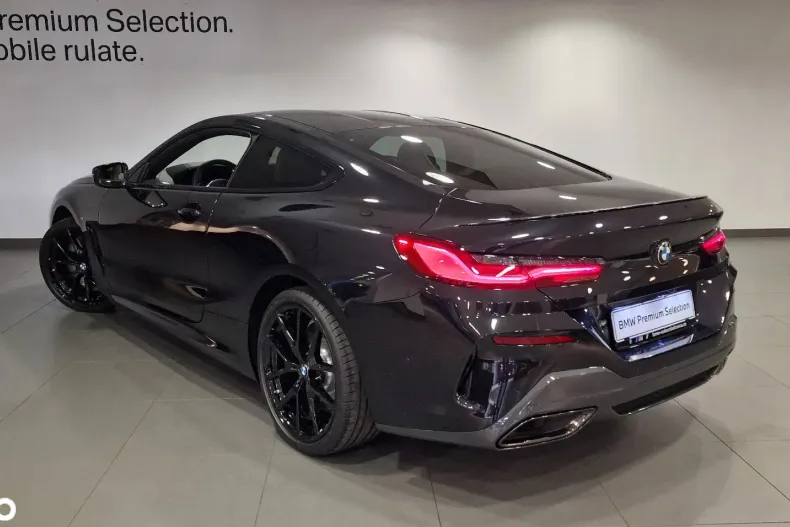 BMW Seria 8 din 2024 cu 4.000 km - oferta BMW122953 - foto 4