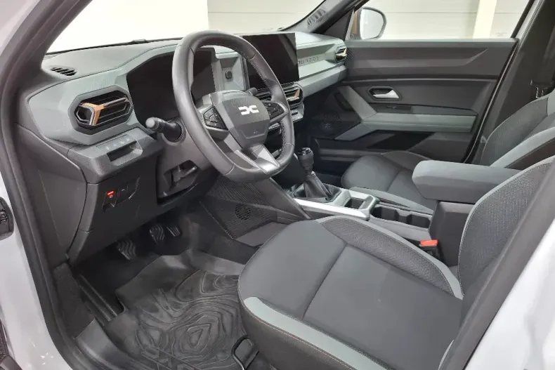 Dacia Duster din 2025 cu 54.704 km - oferta DAC122958 - foto 14