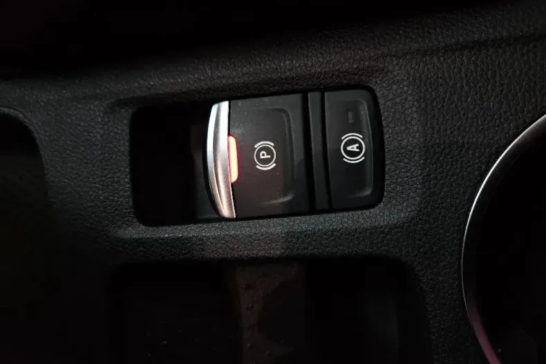 Renault Captur din 2020 cu 11.375 km - oferta REN122961 - foto 23