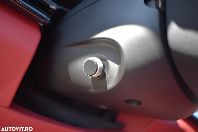 Ferrari Purosangue din 2025 cu 7.200 km - oferta FER122963 - foto 21