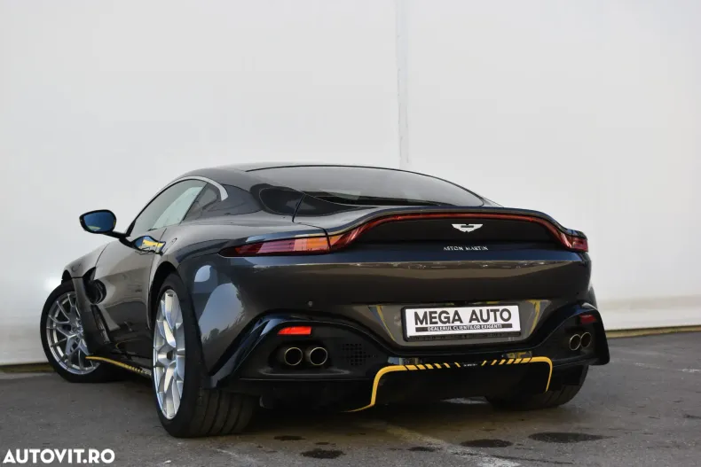 Aston Martin V8 Vantage din 2021 cu 3.100 km - oferta AST122965 - foto 4