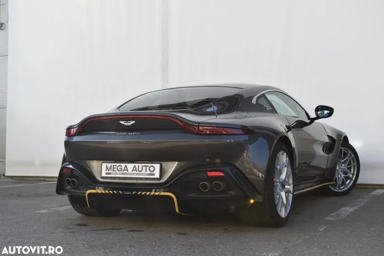 Aston Martin V8 Vantage din 2021 cu 3.100 km - oferta AST122965 - foto 8