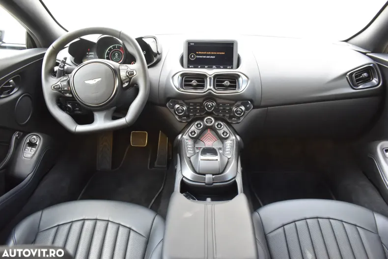 Aston Martin V8 Vantage din 2021 cu 3.100 km - oferta AST122965 - foto 10